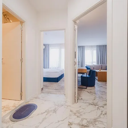 Luxury 1 Bedroom غولدن ساندز