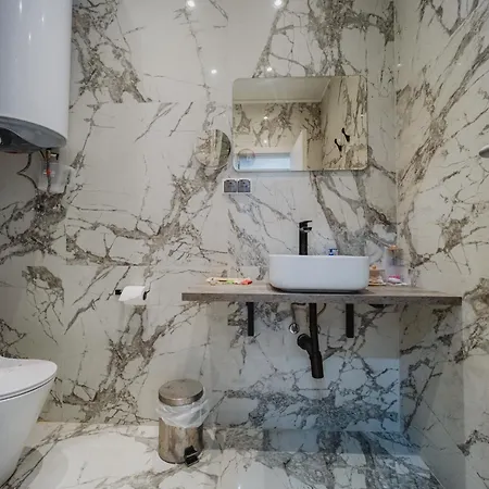Luxury 1 Bedroom شقة